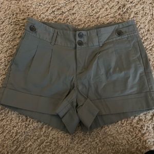 banana Republic shorts💖